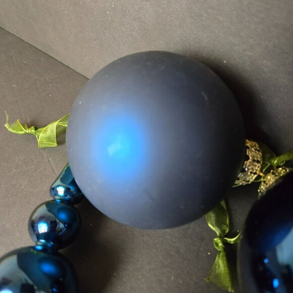 Frontgate Blue Glass Ornament Set of 4 Handblown Finial & Ball Ornaments Holiday - Picture 5 of 10